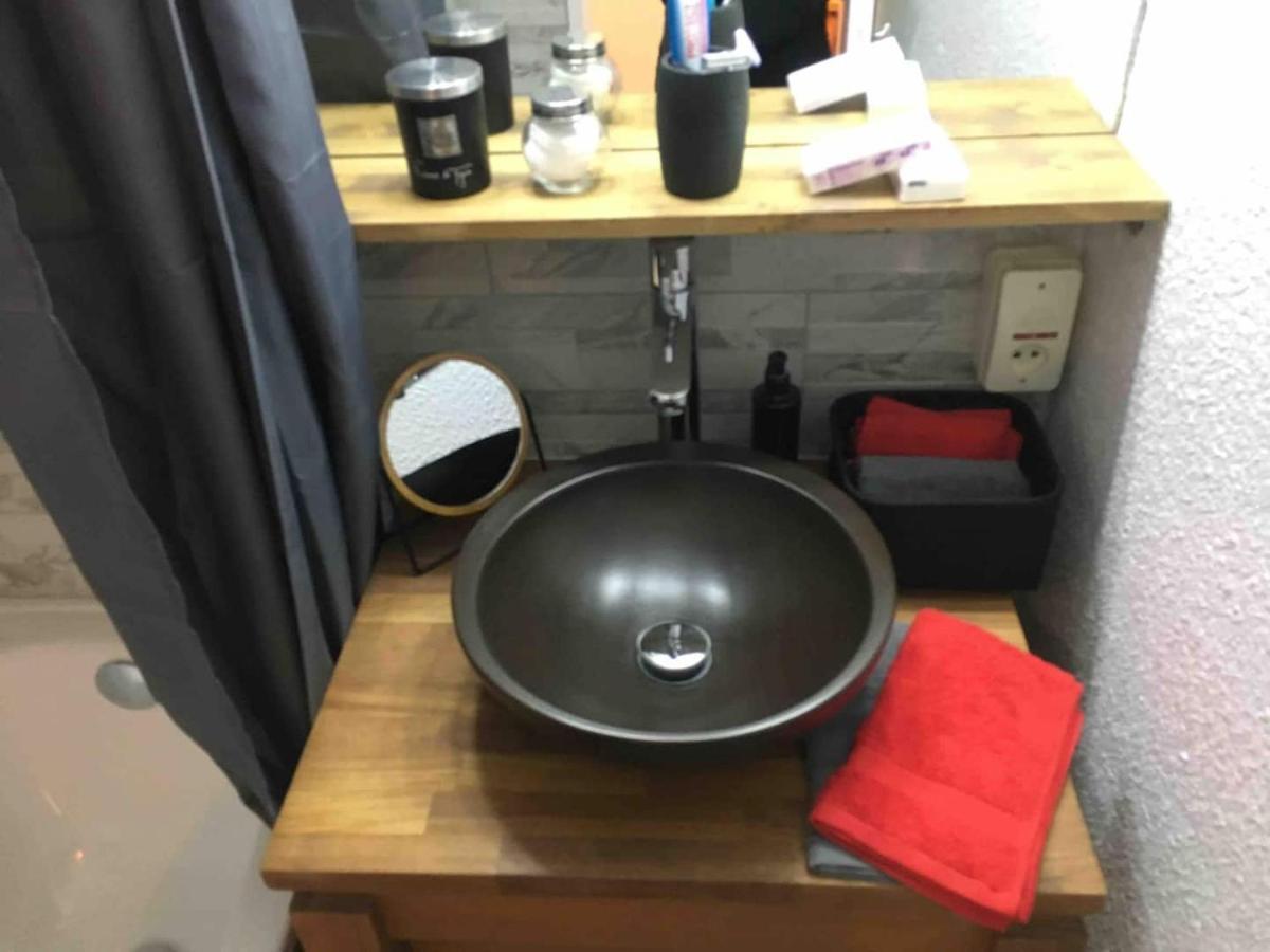 Appartamento Chamois De Chamonix, Confortable 2 Pièces, Balcon, Parking Gratuit Chamonix